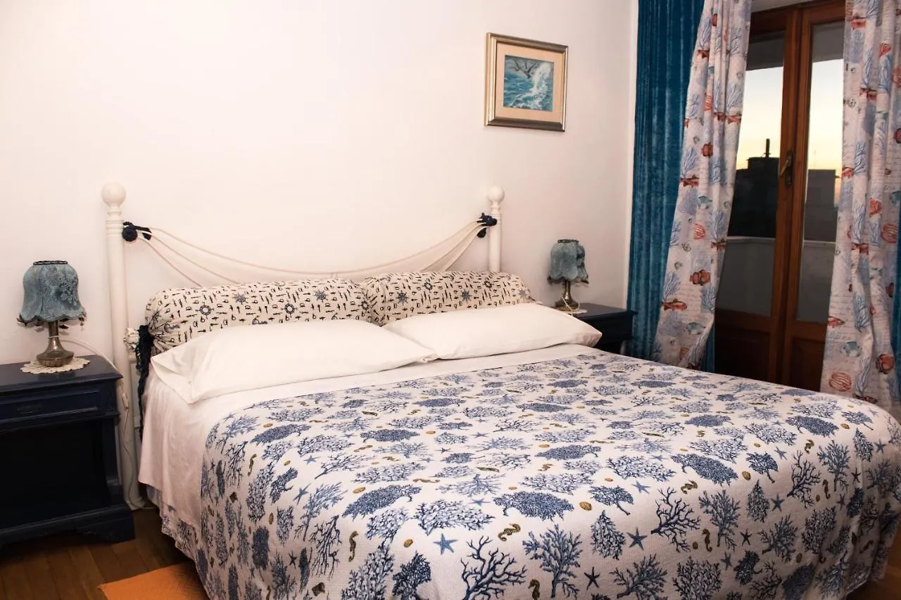 לינה וארוחת בוקר פיומיצ'ינו Le Stelline B&B