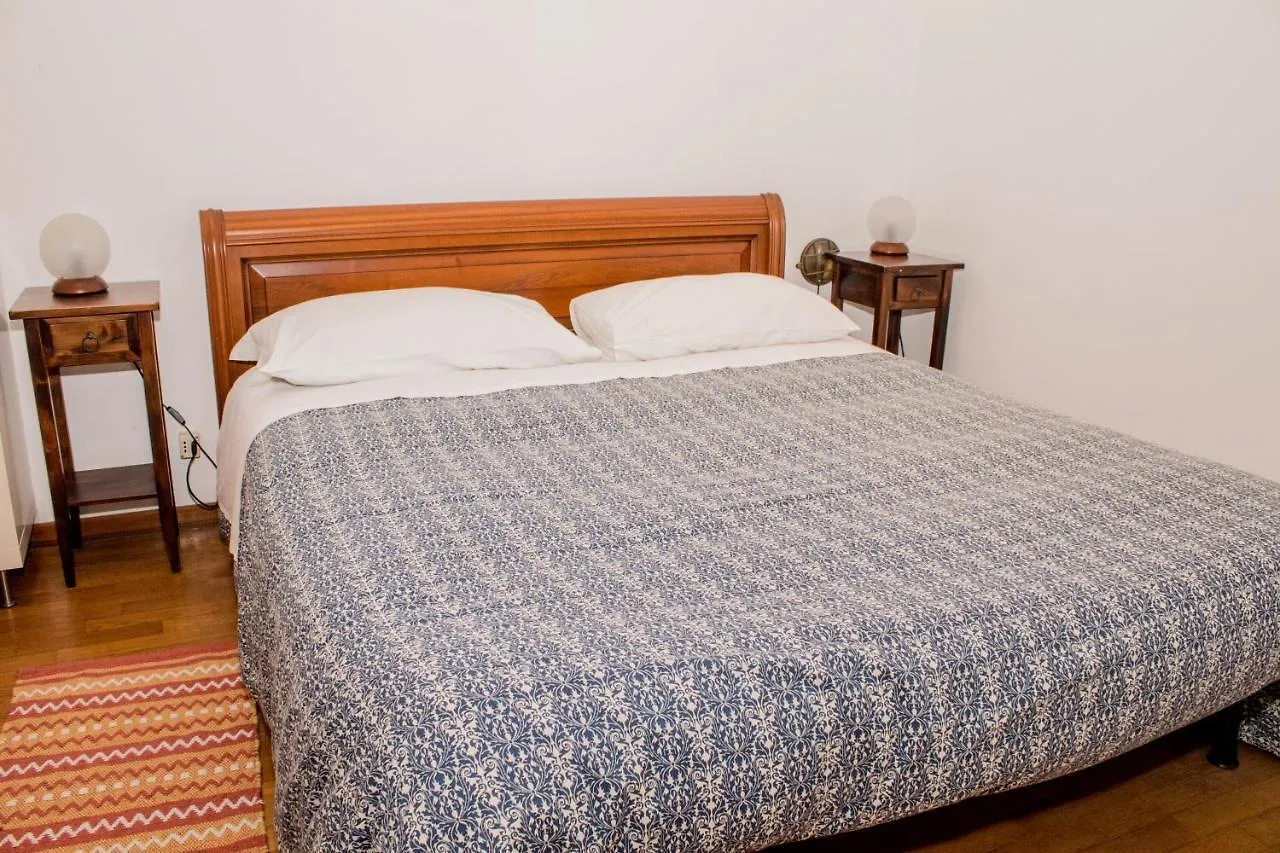 פיומיצ'ינו Le Stelline B&B לינה וארוחת בוקר